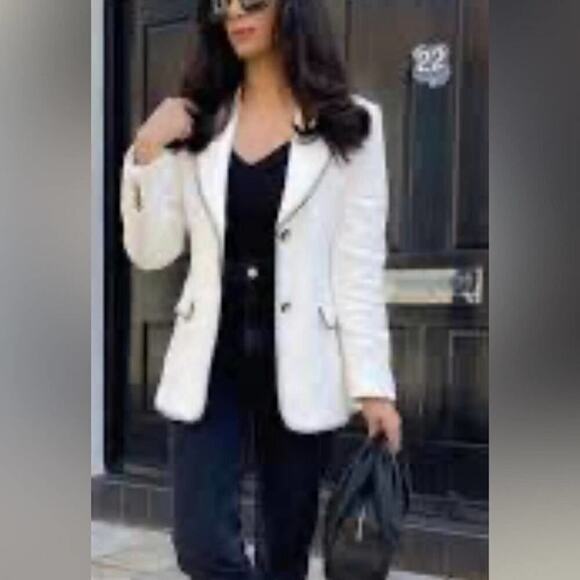 ELIE‎ TAHARI TWEED WHITE NWOTEMBROIDERY DETAILS SIZE 8